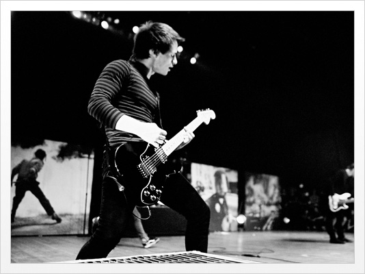 Josh Farro lead guitar Birthday September 29 1987